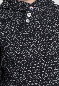 Ragwear Luvtröja - black