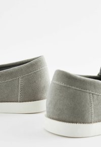 Next REGULAR FIT - Mokkasiner - grey