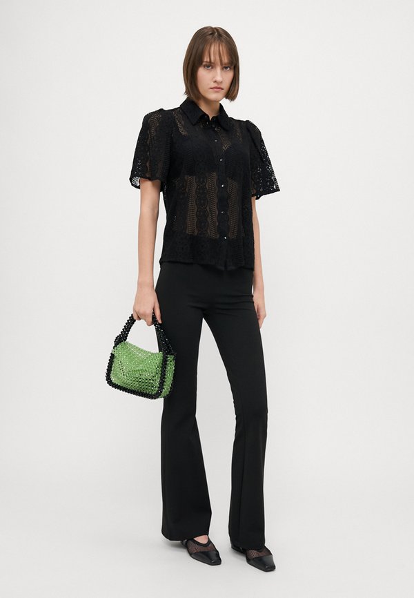 VMDELSIE SHIRT  - Button-down blouse4