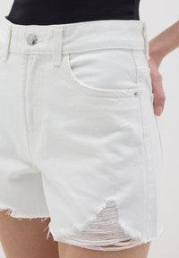 B.ANGEL Shorts vaqueros - white