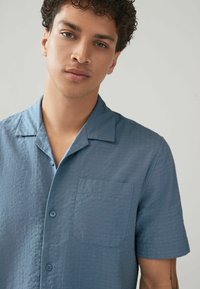 Next SHORT SLEEVE REGULAR FIT - Skjorter - blue