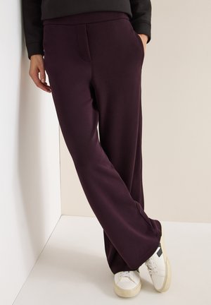 SOFTE MIT GALLOSTREIFEN - Pantalon classique - rot