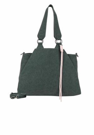 Borsa tote in suede verde scuro con doppio manico superiore, tracolla removibile e dettaglio con nappina annodata rosa.