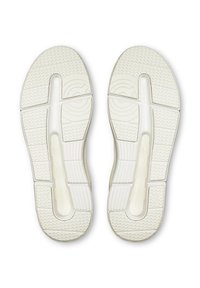 On THE ROGER ADVANTAGE - Sportcipő - ivory ivory