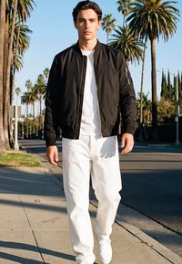 Urban Classics BASIC - Giubbotto Bomber - black