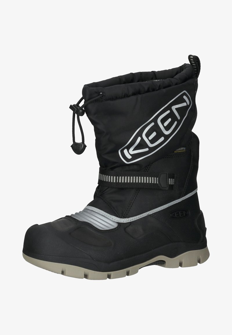 Czarne wodoodporne zimowe buty z beżową podeszwą, regulowanym paskiem, ściągaczem na górze oraz dużym logo "KEEN" po boku.