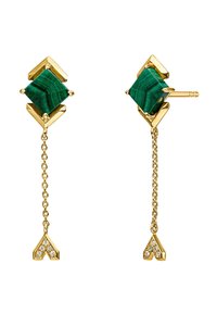 Pendientes de malaquita verde con acentos dorados, que presentan un diseño geométrico y una cadena colgante, rematados con un detalle de cristal triangular.