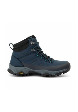 Buty trekkingowe o średniej wysokości w kolorze ciemnoniebieskim i czarnym z wytrzymałą podeszwą Vibram i sznurowadłami z niebieskimi akcentami na białym tle.