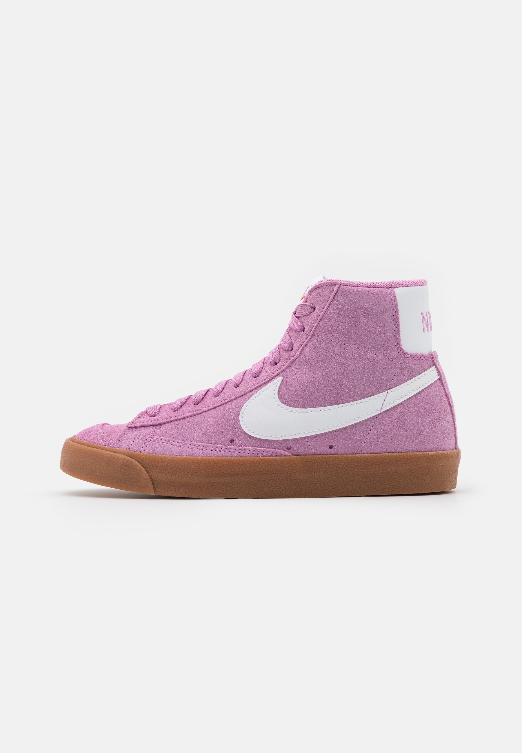 nike high tops pink swoosh