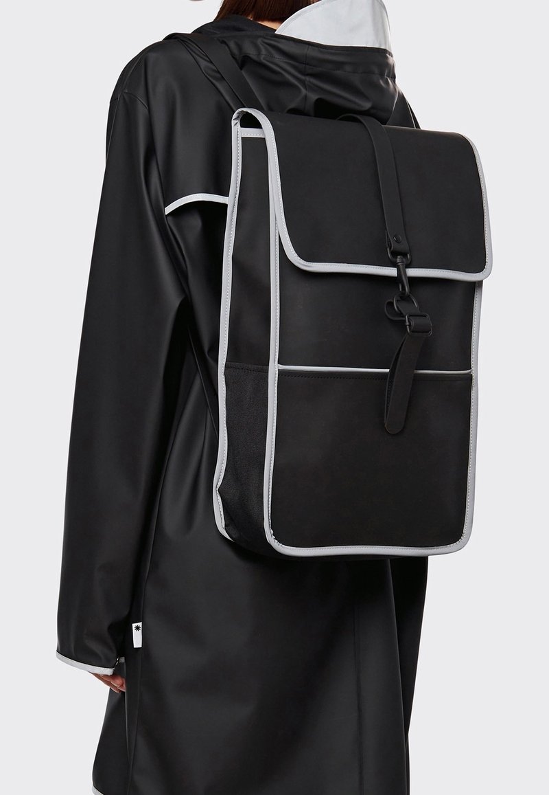 Rains Rucksack - black - (Pre-owned) - Zalando.ie display picture 1
