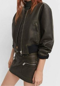 Mango Giacca in similpelle - brown