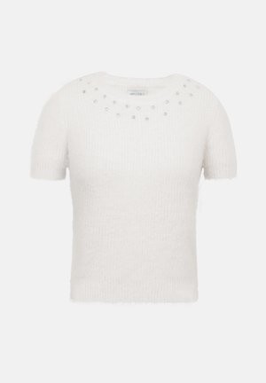Pull blanc à manches courtes en tissu doux et texturé. Présente un col rond orné de petites pierres décoratives.
