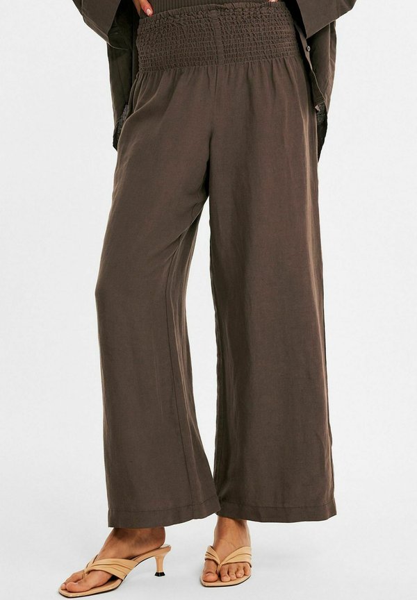 WIDE LEG - Stoffhose