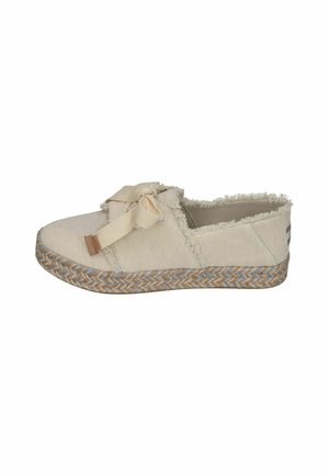 Beige Stoff-Sneaker mit einer dekorativen Schleife, fransigen Kanten und einer Sohle im Jutestil mit blauen und beige gewebten Mustern.