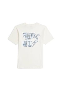 La camiseta de color crema presenta un diseño gráfico azul con el texto "FROZEN WAVE CULT" y una ilustración de una mano estilizada. Mangas cortas, corte estándar.
