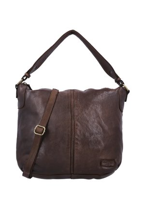 Bruine leren schoudertas met verstelbare riem, bovenste rits en een getextureerd oppervlak, afgebeeld tegen een witte achtergrond.