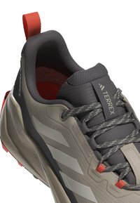 Adidas Terrex TRAILMAKER 2 GORE-TEX UNISEX beżowy