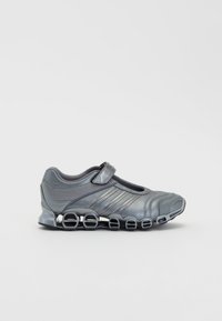 Thumbnail Image 5