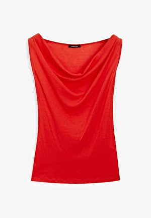 Rotes, ärmelloses Oberteil mit drapierter Cowl-Ausschnitt, aus einem glatten Stoff gefertigt. Hat eine figurbetonte Form und minimale Details.