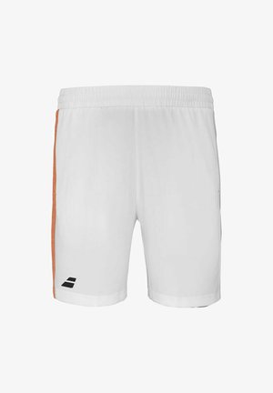 Pantaloncini sportivi bianchi con cintura elastica, caratterizzati da una striscia laterale arancione e un logo nero in basso a sinistra. Materiale leggero.