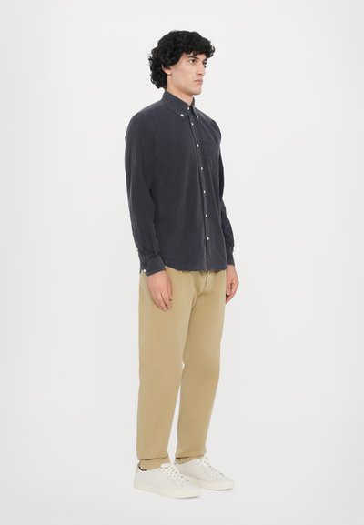 CLOSED BUTTON DOWN SHIRT - Overhemd - dark night