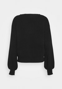 Schwarzer gestrickter Crop-Pullover mit gerippter Textur, runder Ausschnitt und voluminösen Ärmeln, die sich an den Bündchen verjüngen. Einfaches Design ohne Verzierungen.