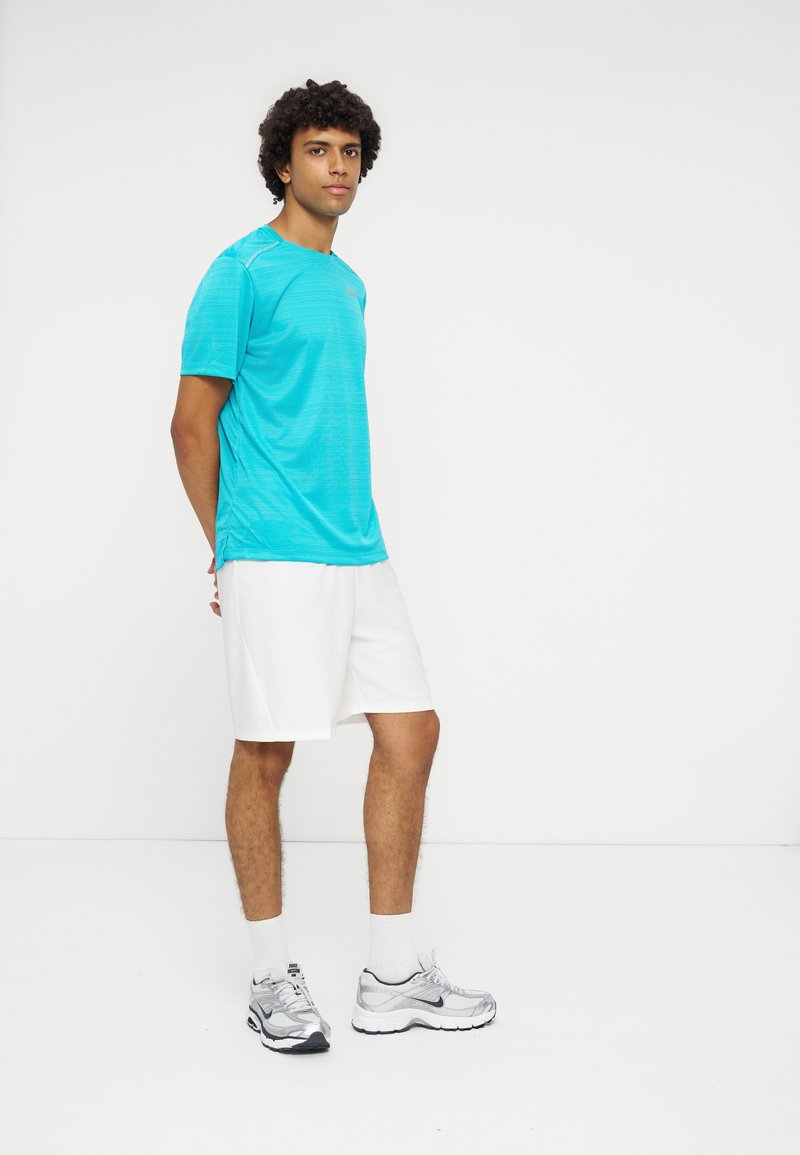 Pantalón corto de deporte