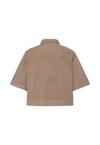 Veste courte marron à manches courtes avec col, détails de coutures visibles et coupe boxy, vue de dos sur fond blanc.