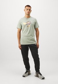 Nike Performance TEE SLUB - Camiseta deportiva - jade horizon