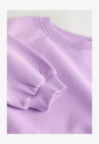 Nepasirinkta, lilac purple