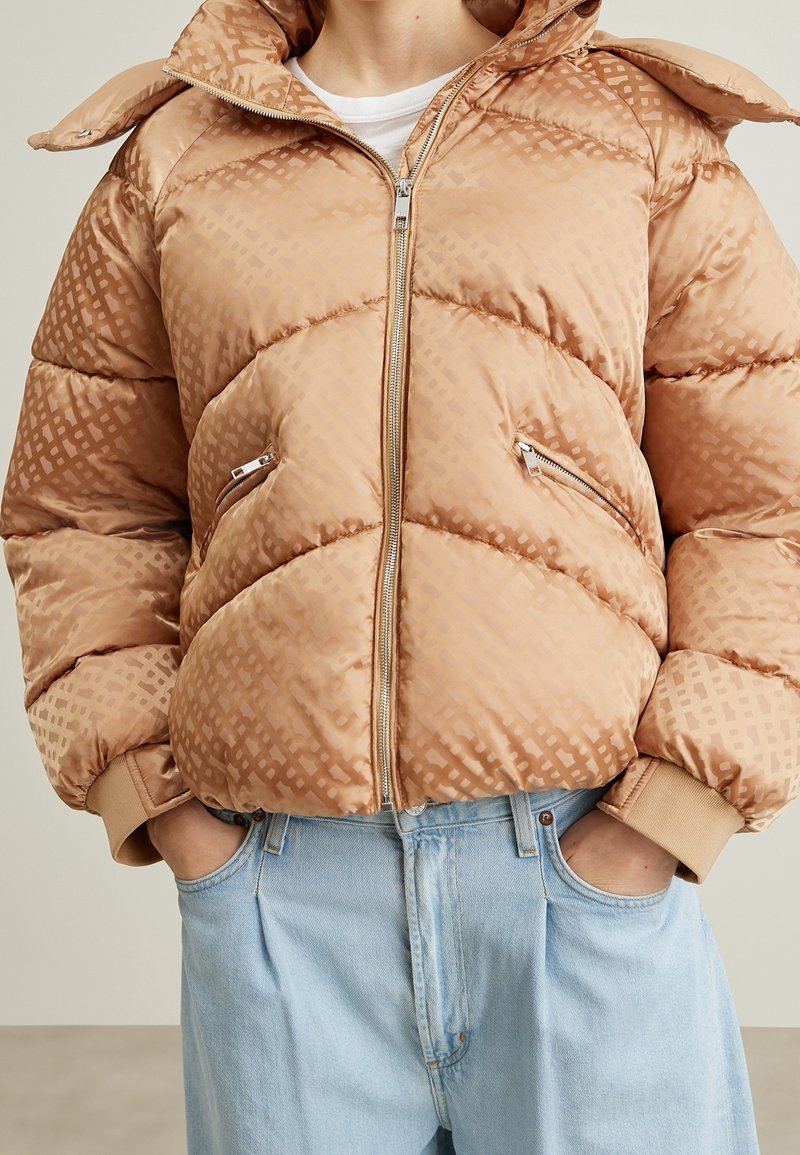 BOSS Vinterjakker - beige