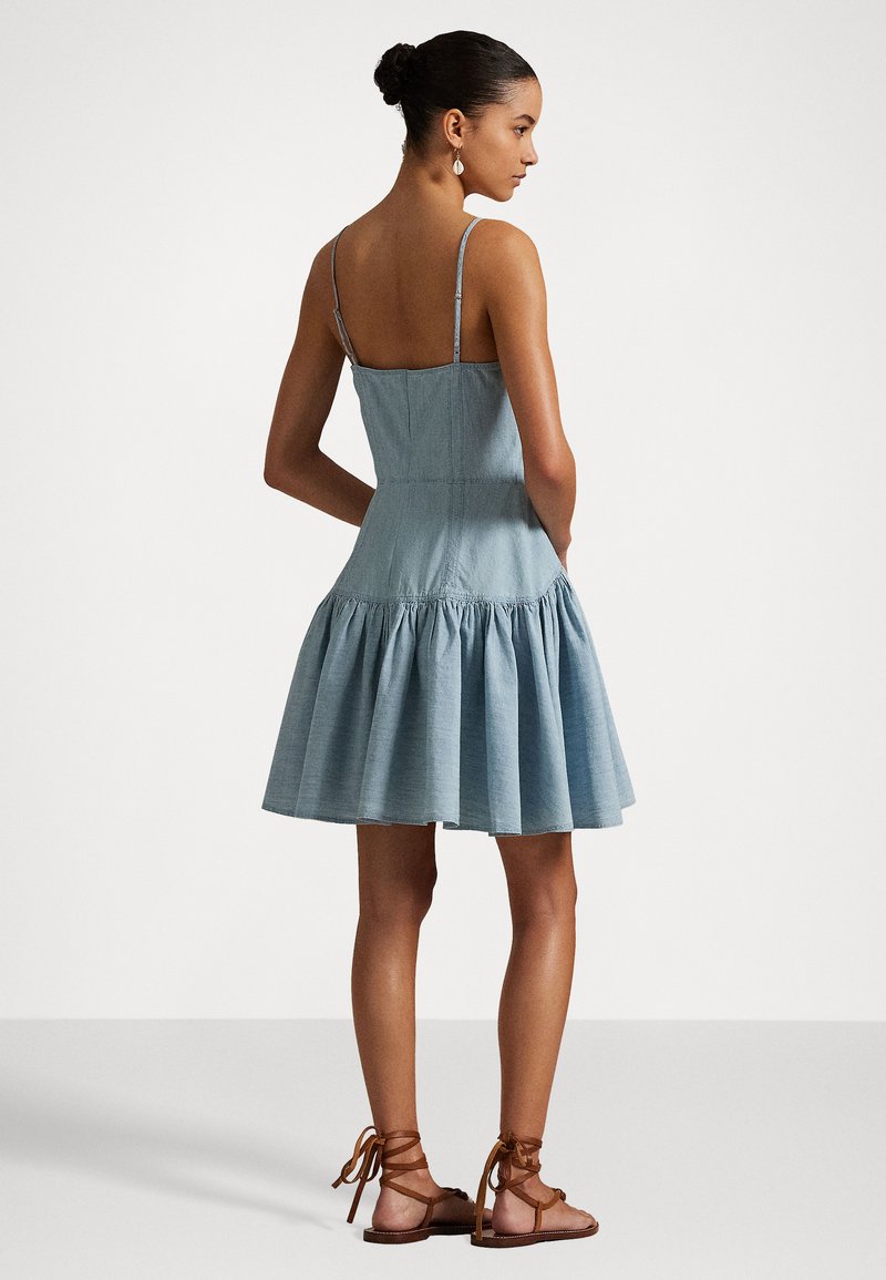 Polo Ralph Lauren PANELED COTTON CHAMBRAY DRESS - Denim dress - chambray/light  blue