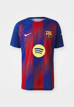 FC Barcelona -paita, jossa on siniset ja punaiset pystysuorat raidoitukset, Nike-logo ja Spotify-grafiikka keskellä. Valmistettu hengittävästä kankaasta.