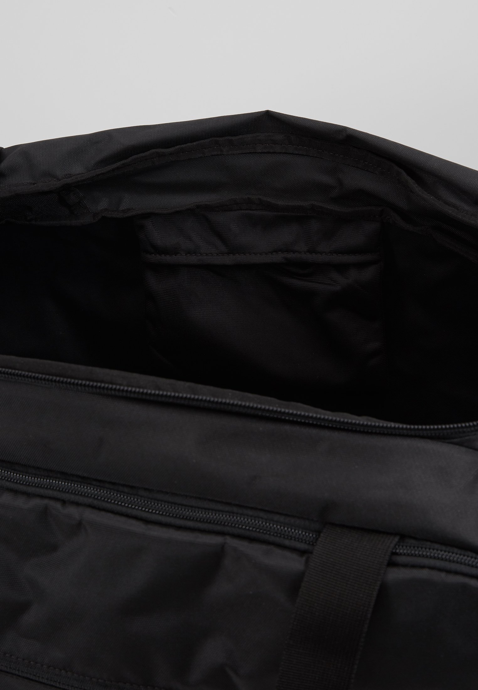 Damen UNDENIABLE DUFFEL 4.0 - Sporttasche Damen UNDENIABLE DUFFEL 4.0 - Sporttasche