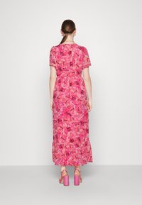 Vero Moda Robe de soirée - apricot