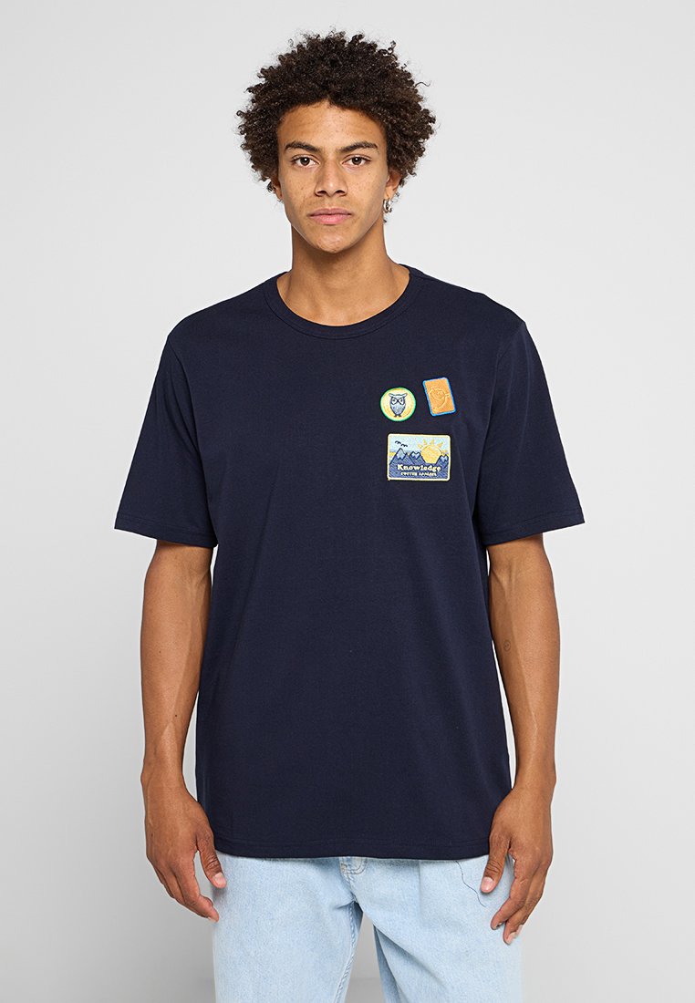 KnowledgeCotton Apparel T-shirt print donkerblauw