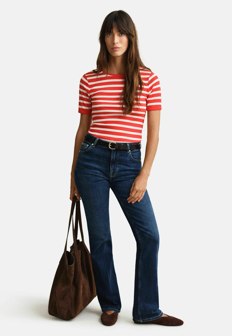 GANT STRIPED - Triko s potiskem - perfect red