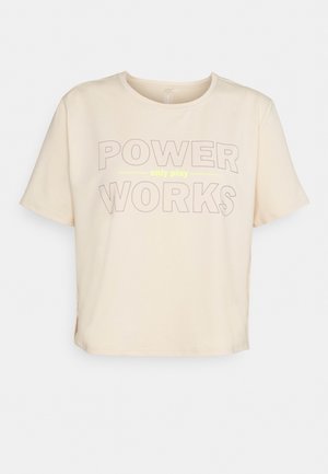ONPMUSETTE TRAIN TEE - T-shirt print - shifting sand/elderberry