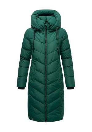 Lungo piumino verde con colletto alto, zip sul davanti, tasche laterali e polsini in maglia nera. Presenta un motivo a rombi trapuntato.