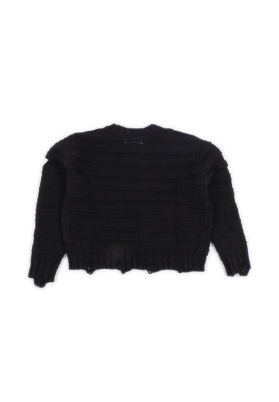 Maglione nero in maglia caratterizzato da strisce orizzontali testurizzate, scollatura arrotondata e orlo e polsini a coste. Nessun gancio o chiusura visibile.