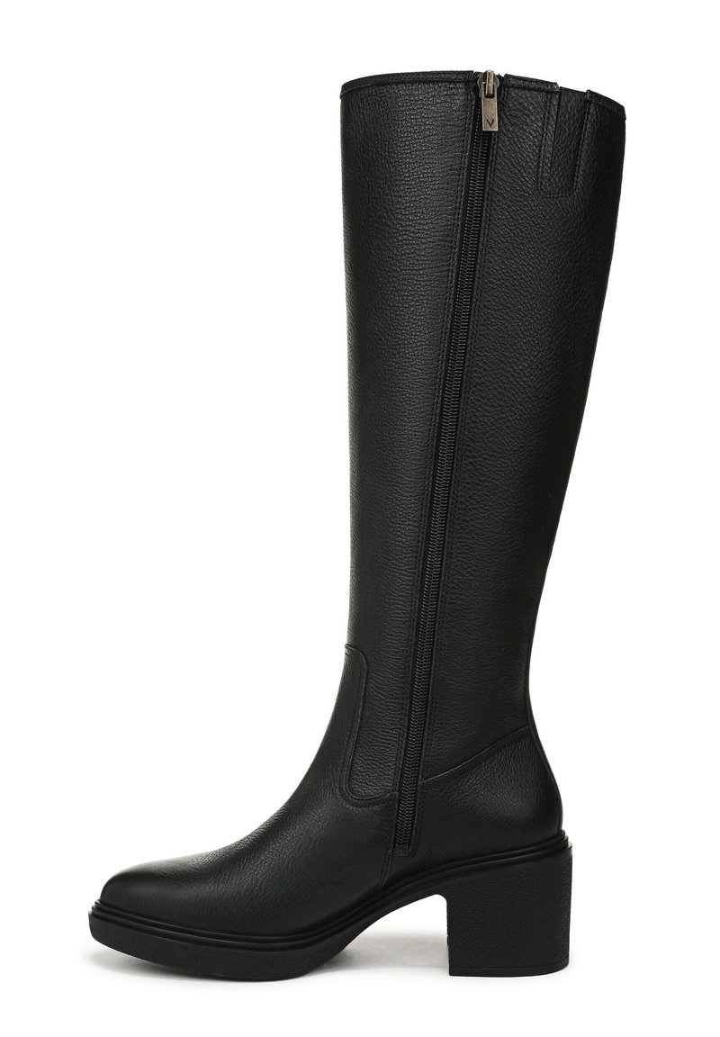 Black knee-high boot made of textured synthetic leather, featuring a side zipper, block heel, and smooth rounded toe.