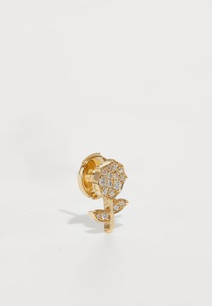 Guldfarvet ørering formet som en rose, med et struktureret petaldesign prydet med klare rhinsten og små bladdetaljer.