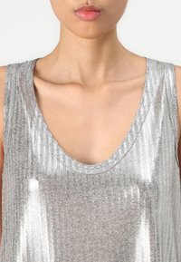 DRYKORN CENLA - Maxi šaty - silver