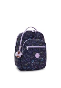 Zaino in tessuto blu navy scuro, caratterizzato da motivi colorati di stelle e fiori. Cerniere e dettagli di un delicato colore viola chiaro, con un portachiavi a forma di scimmietta in peluche attaccato.