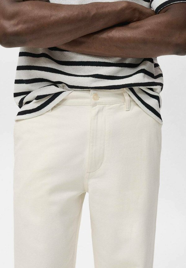 REGULAR-FIT - Straight leg jeans3