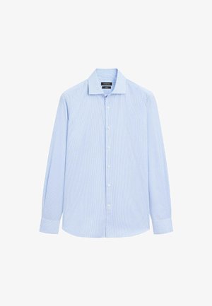 Světle modrá pruhovaná košile s dlouhým rukávem, tradičním límečkem, předním zapínáním na knoflíky a knoflíkovými manžetami. Hladká textilie.