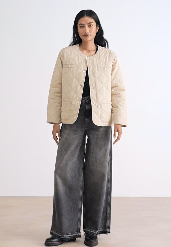 Light jacket - dry sand4