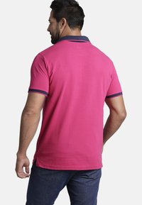 Jan Vanderstorm LAVRANS - Polo shirt - pink