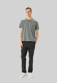 Koton - T-shirt basic