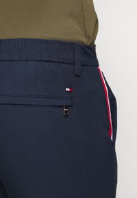 Tommy Hilfiger Šortky - dark blue